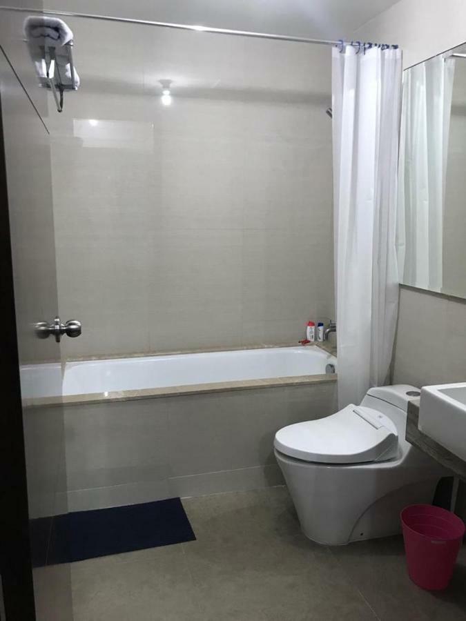 Luxury 2 Bedroom Condo At Casa Grande Residence - Kasablanka Mall Jakarta Luaran gambar